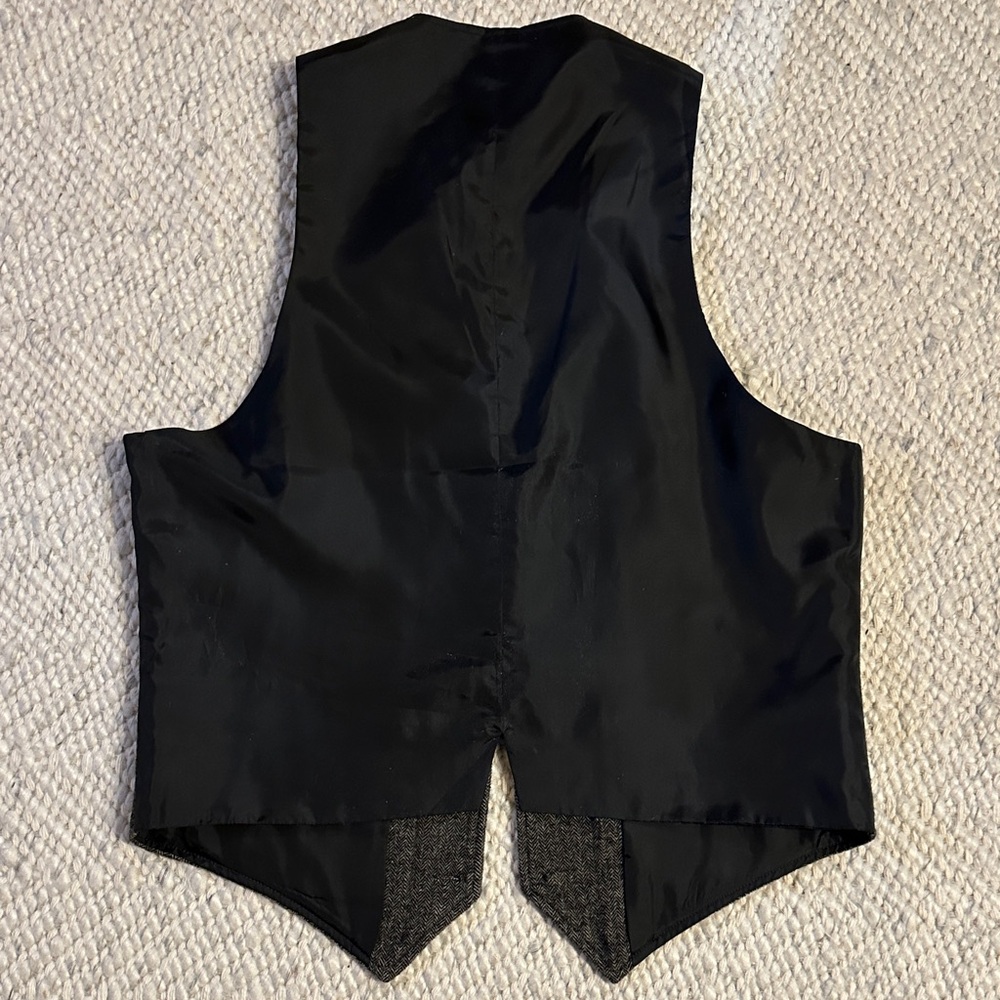 Gap Button-Up Vest - Picture 5 of 5